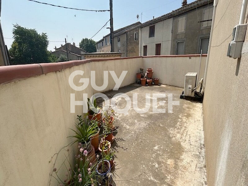 À Vendre  Élégante Maison de Maître au Coeur du Village de Olonzac 34210