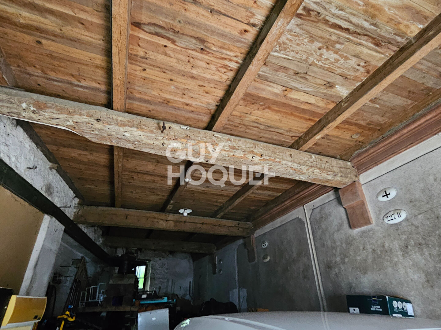 À Vendre : Remise spacieuse au coeur d'Olonzac ? 290 m²