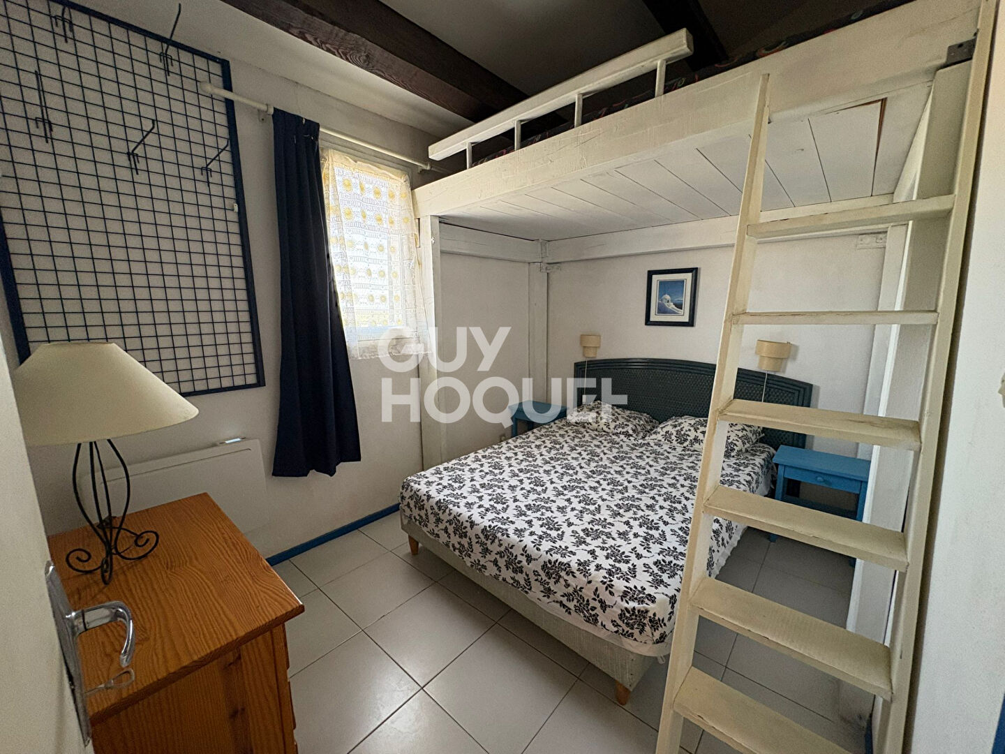 Appartement  T2 BIS Meublé 30.91 m2 place de parking et piscine commune