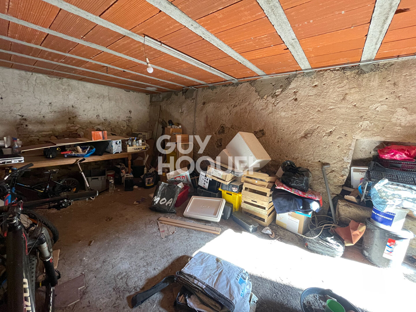 L'authenticité à rénover au coeur d'Armissan - Référence V1338ST