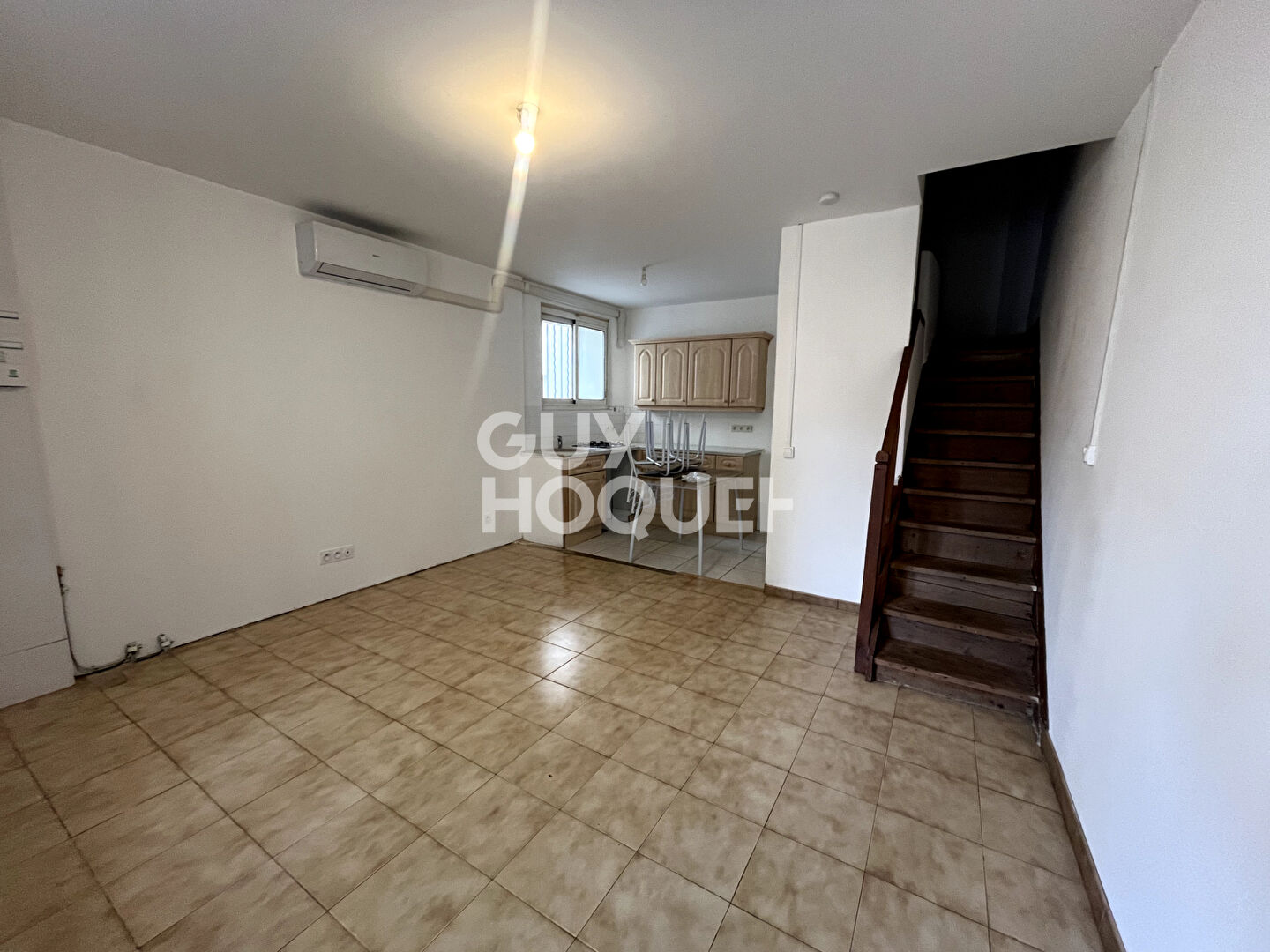 Maison à Coursan - Référence V1347CG