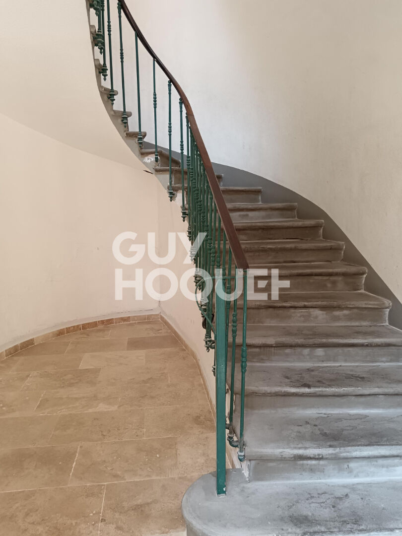 Appartement atypique Narbonne 2 pièce(s) 60 m2