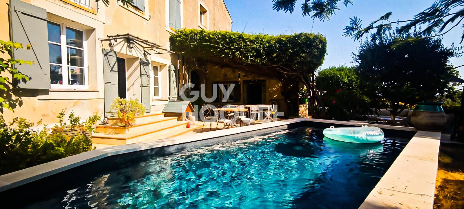 Ensemble immobilier à vendre à Bages - Référence 3699