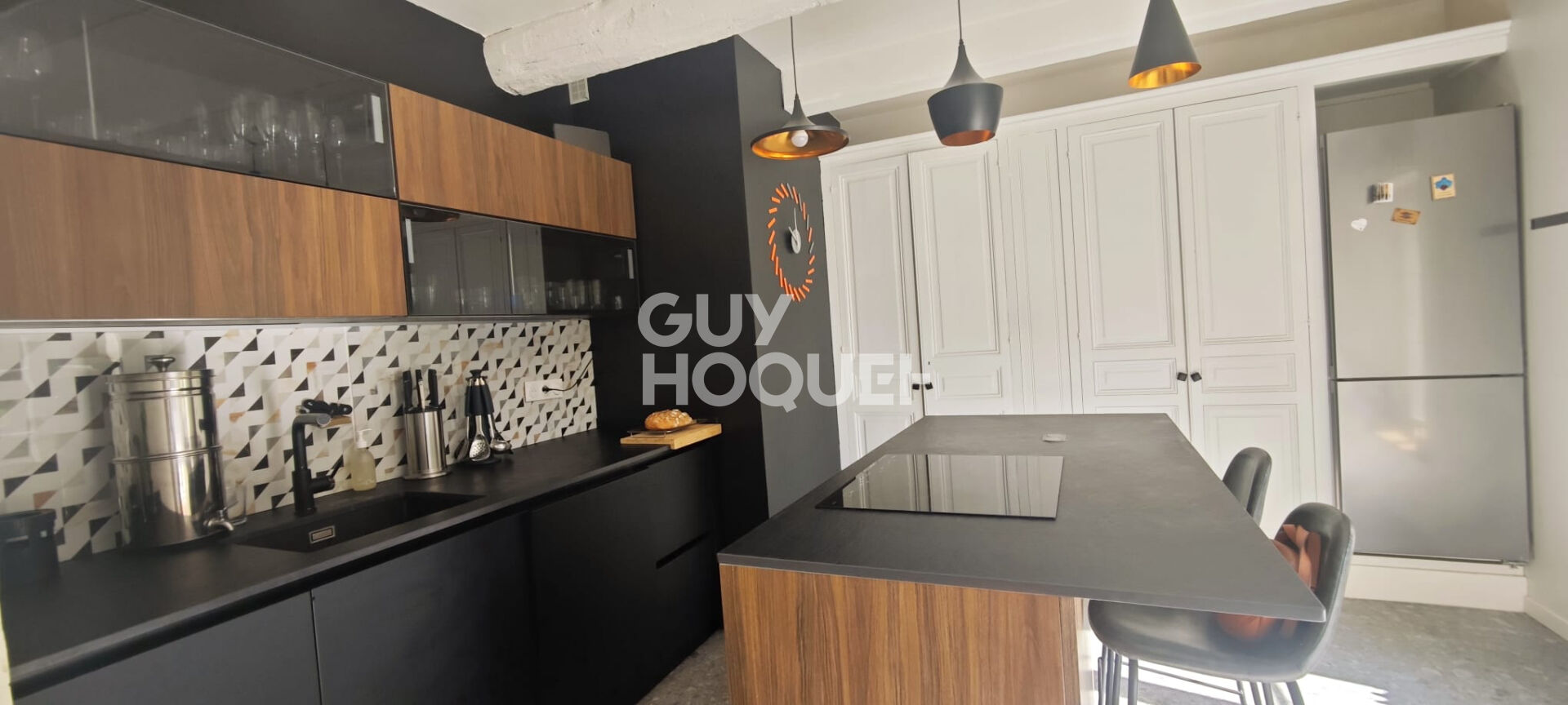 Ensemble immobilier à vendre à Bages - Référence 3699