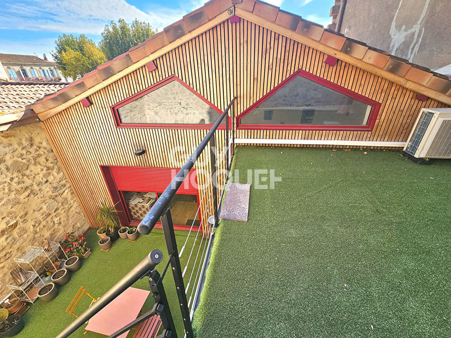 Rare à la Vente : Maison de Ville Atypique ? Charme, Calme et Garage de 115 m²