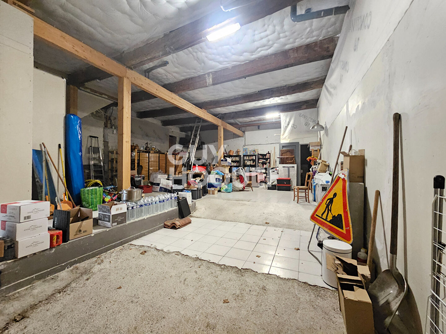 Rare à la Vente : Maison de Ville Atypique ,Charme, Calme et Garage de 115 m²