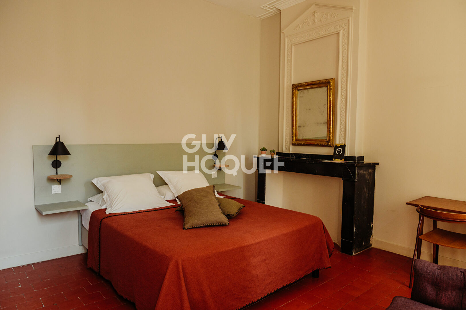 Exceptionnel sur Gruissan Demeure bourgeoise, Chambres d'hôtes Appartement Magasin