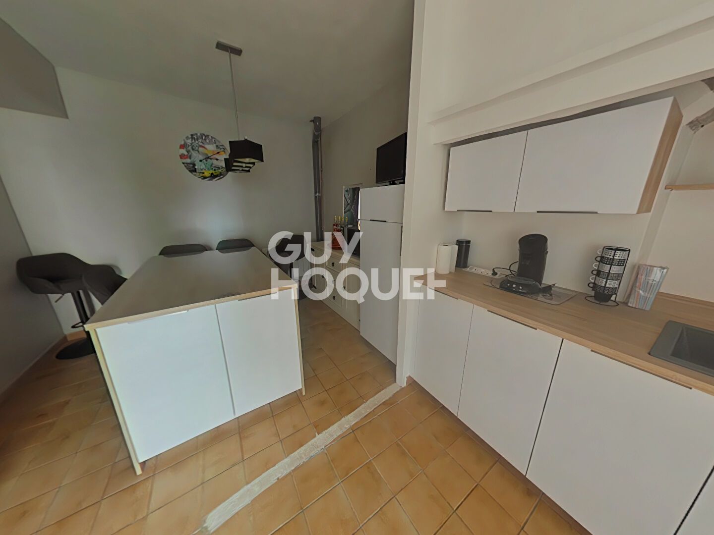 CHARME ET CARACTÈRE À POUZOLS-MINERVOIS (11120)  Maison de village avec Cour !