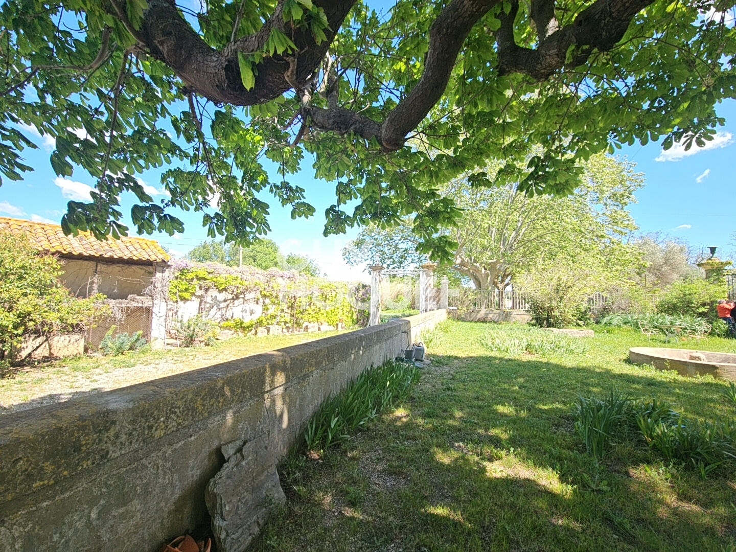 Demeure de Maître : L'Élégance et l'Espace aux Portes de Narbonne