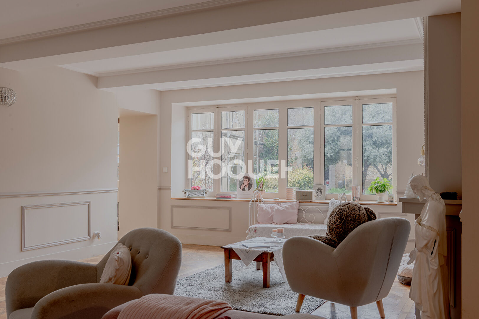 L'ÉCRIN SOUVERAIN : 370 M² D'EXCEPTION EN PLEIN CENTRE HISTORIQUE