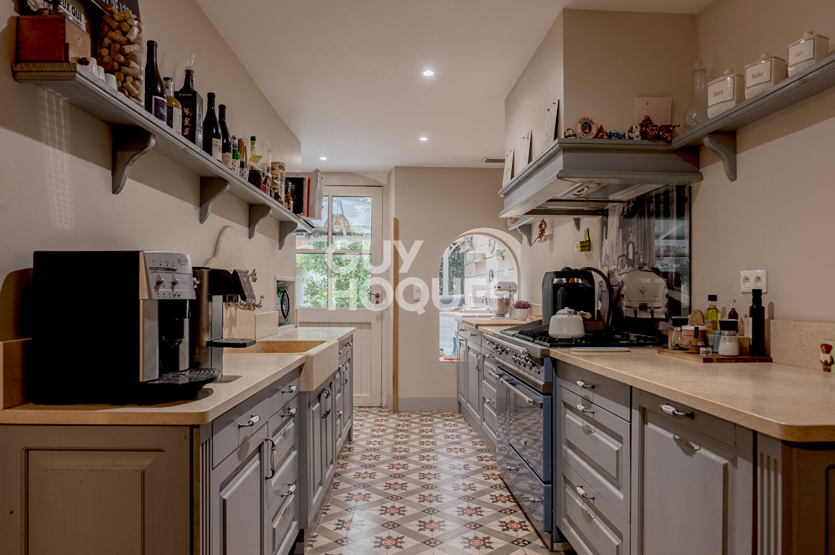 L'ÉCRIN SOUVERAIN : 370 M² D'EXCEPTION EN PLEIN CENTRE HISTORIQUE