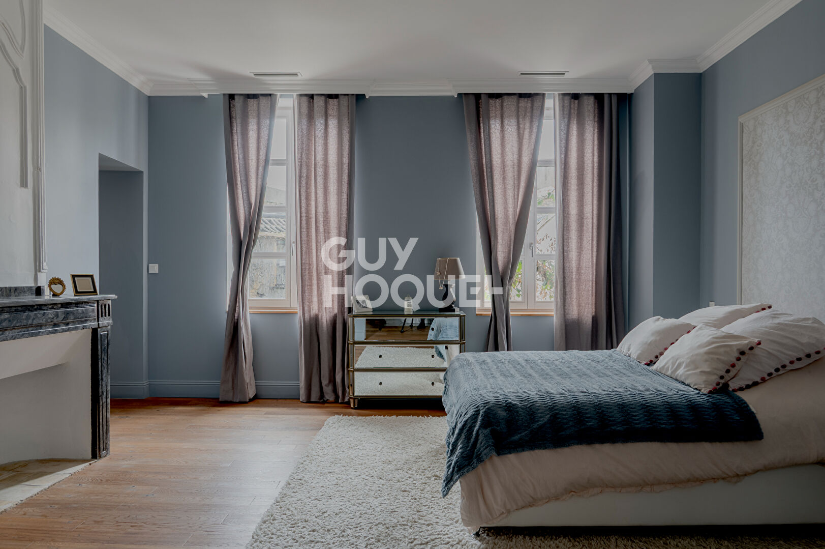 L'ÉCRIN SOUVERAIN : 370 M² D'EXCEPTION EN PLEIN CENTRE HISTORIQUE