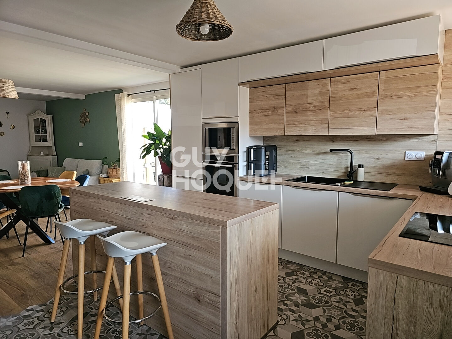 Maison T5 de 112 m² avec Suite au RDC Garage et Piscine