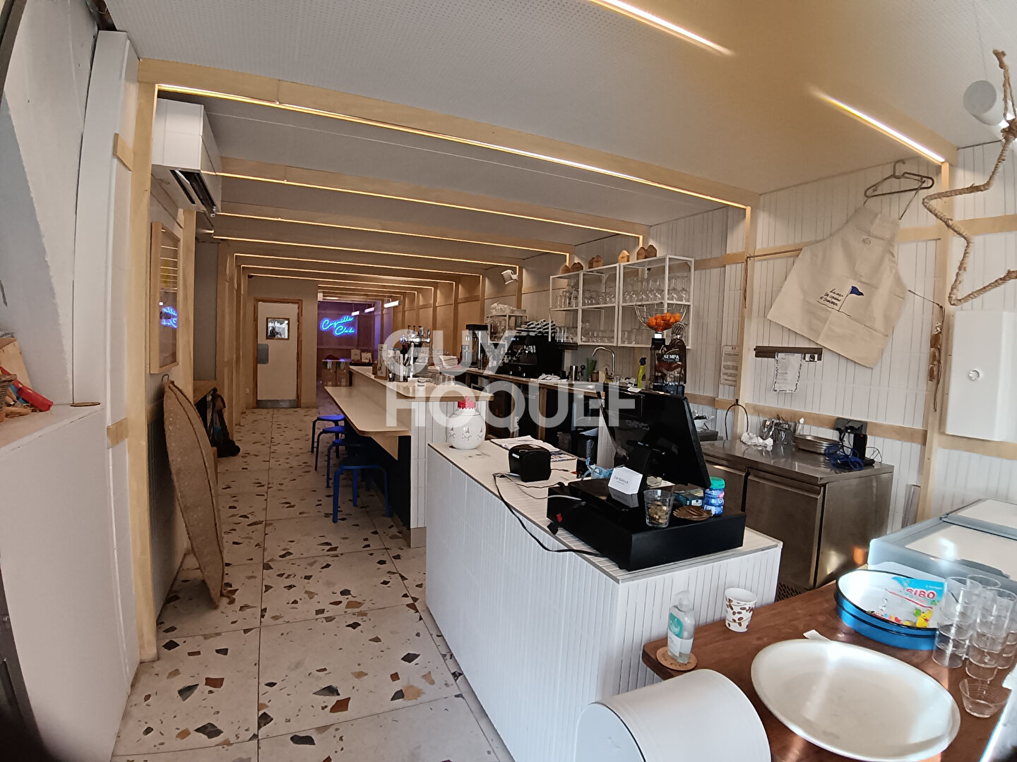 EXCLUSIVITÉ fond de commerce à Gruissan - Opportunité emplacement rare !