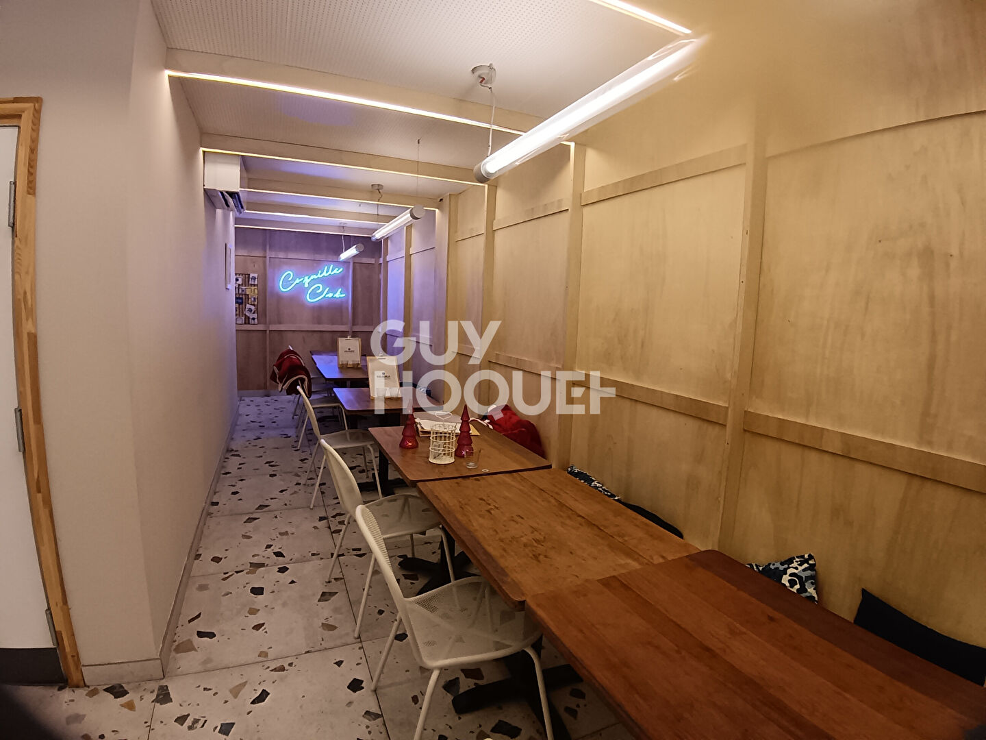 EXCLUSIVITÉ fond de commerce à Gruissan - Opportunité emplacement rare !