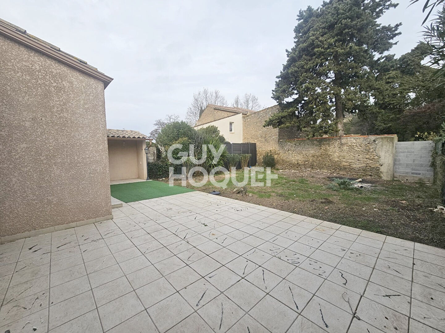 Olonzac - Villa de plain-pied avec jardin