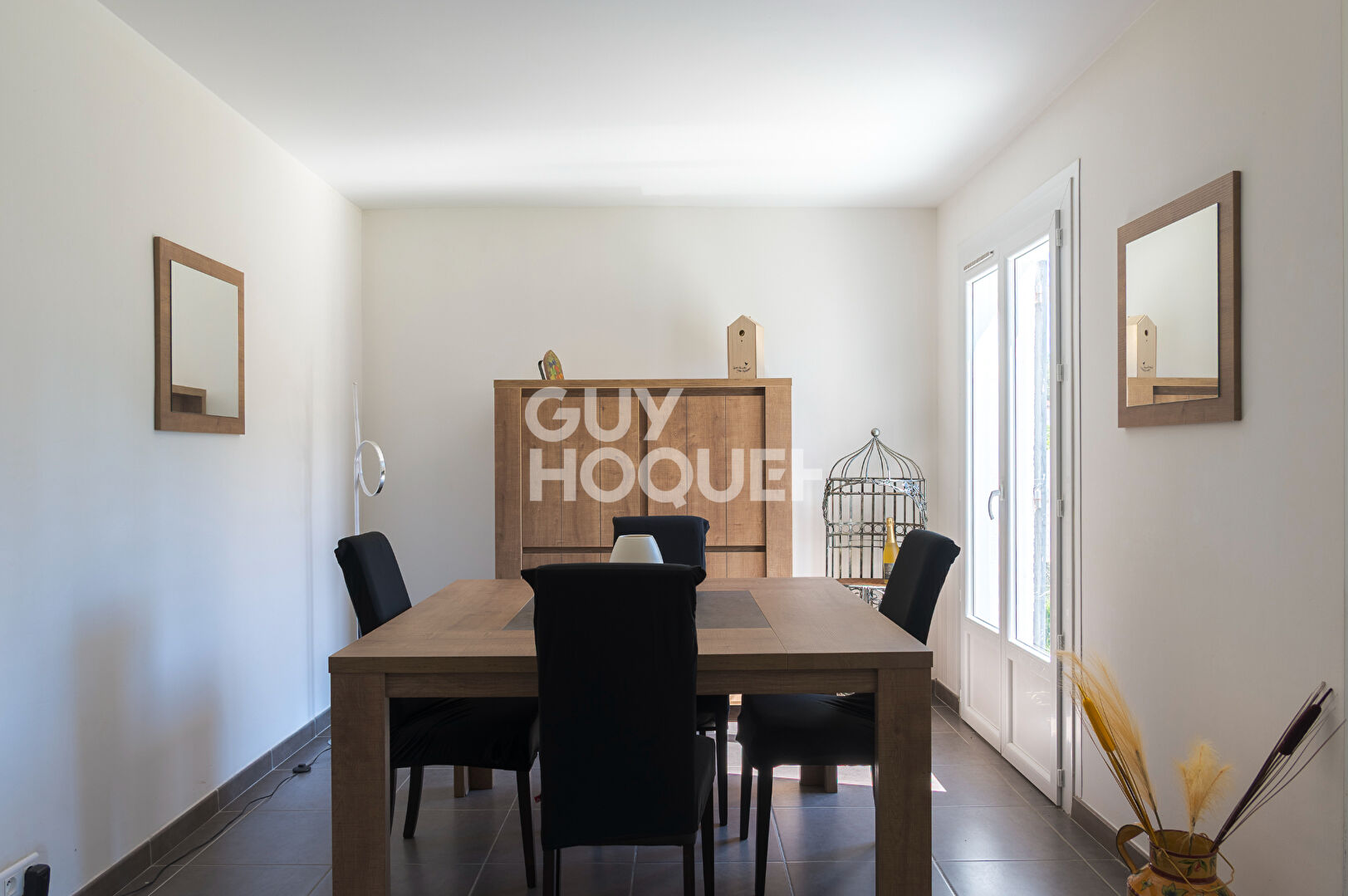 Villa Familiale T5 de 126 M² à 15 min à pied des halles