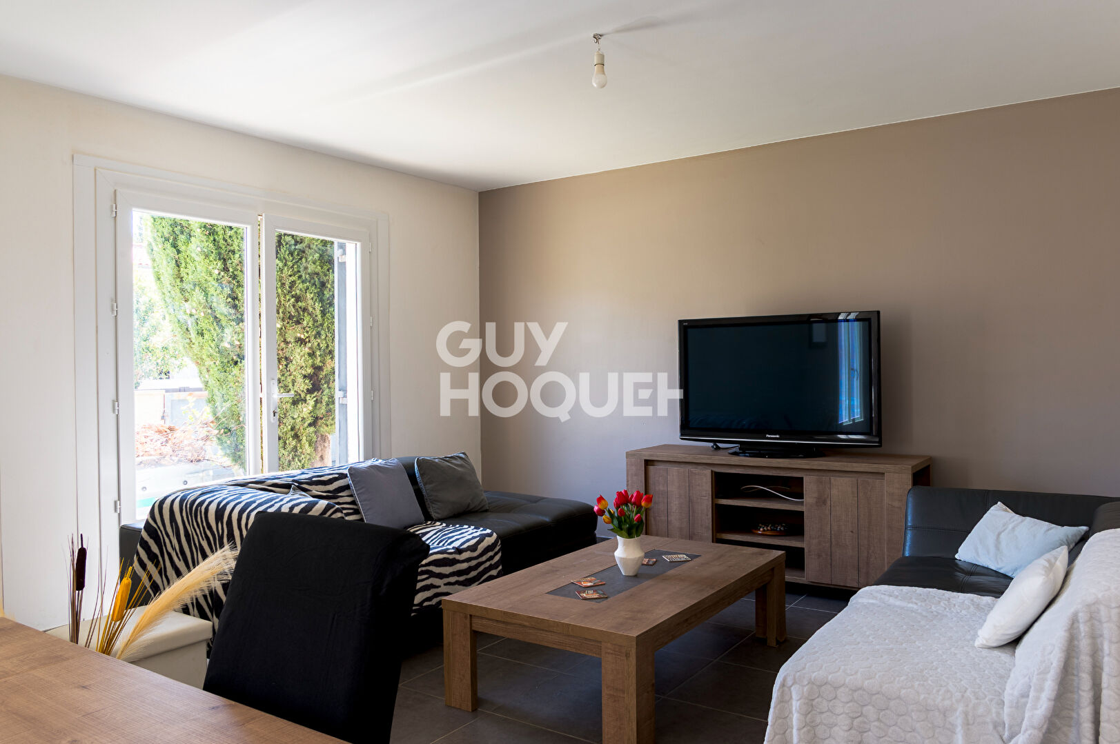 Villa Familiale T5 de 126 M² à 15 min à pied des halles