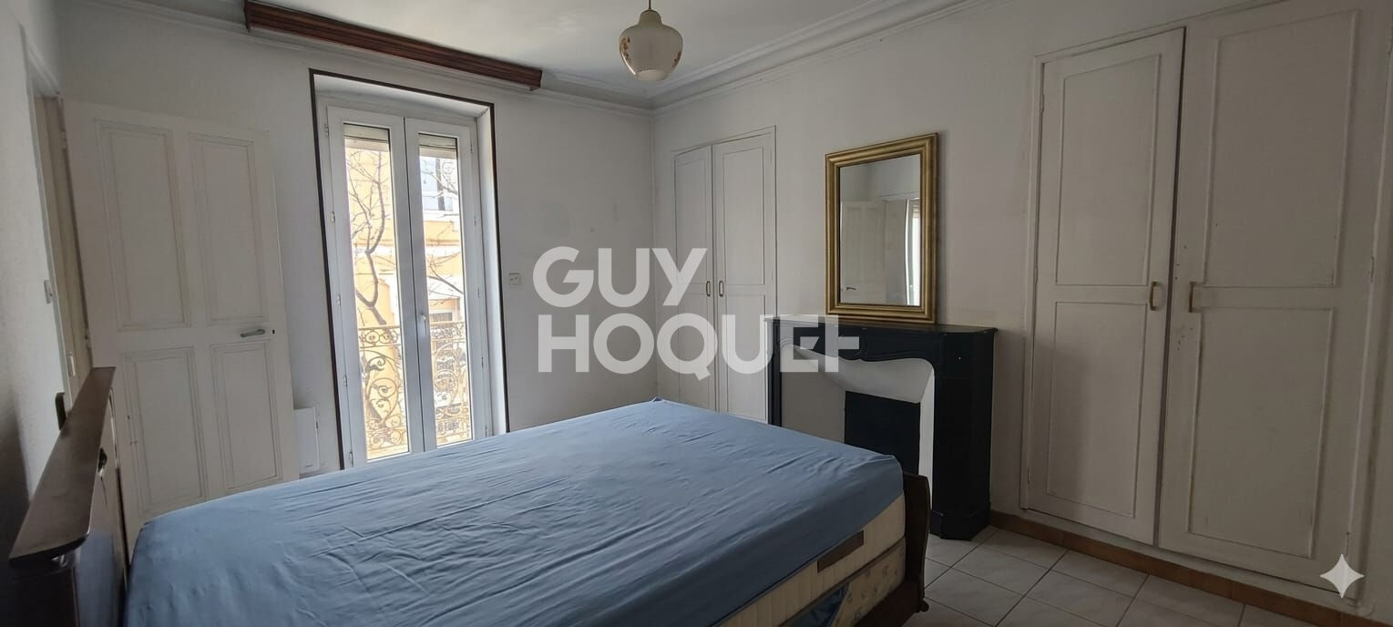 Appartement  DUPLEX 5 pièces à Narbonne  centre