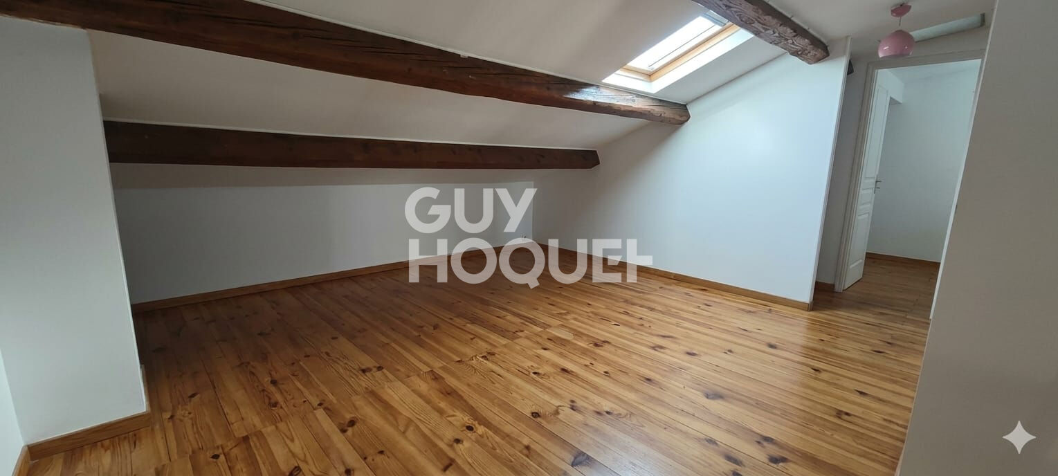 Appartement  DUPLEX 5 pièces à Narbonne  centre