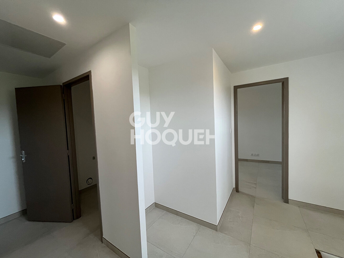 Maison à vendre à Aigues-Vives - Réf V501CB - 149 000 