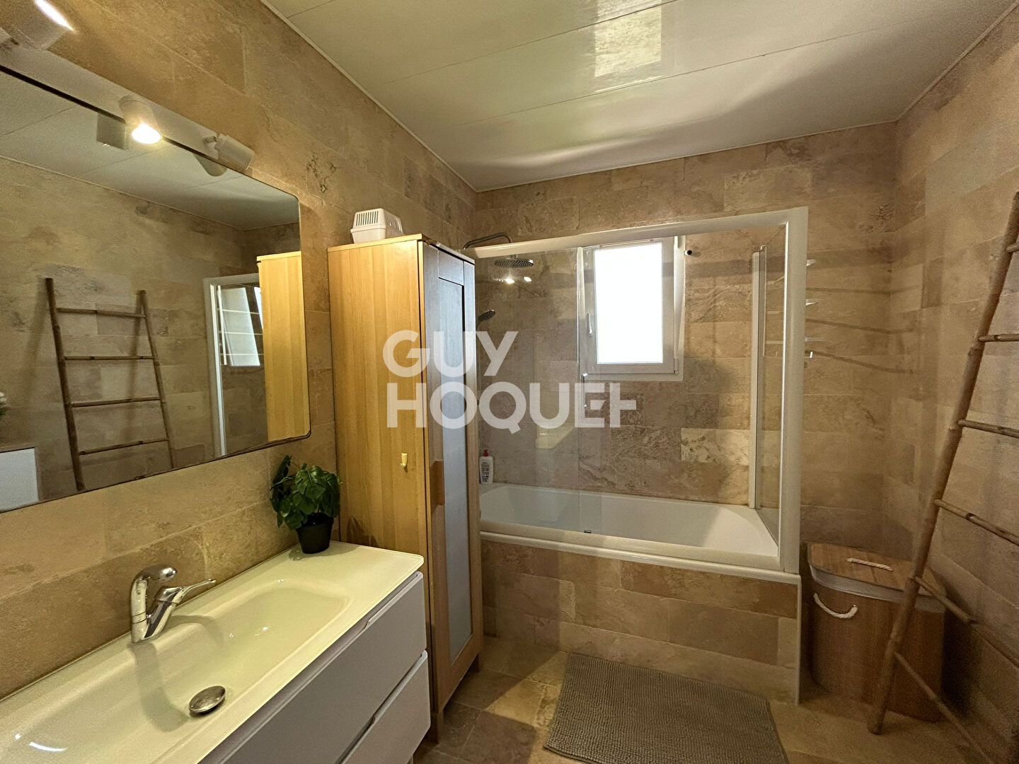 Propriété de rendement - 27 couchages - autoconsommation