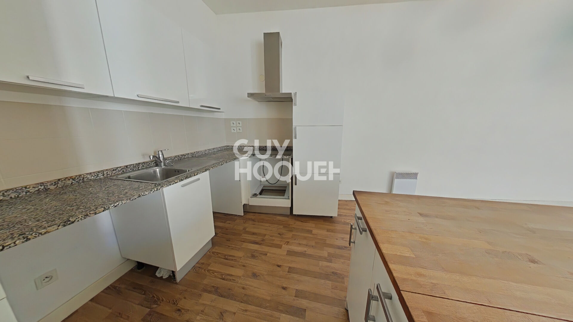 Appartement 3 pièces à vendre - Narbonne, Place des 4 Fontaines