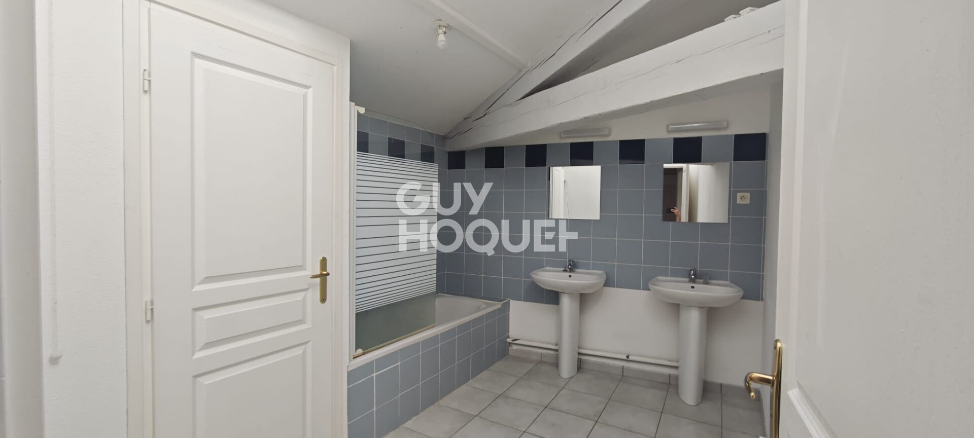 Appartement 3 pièces à vendre - Narbonne, Place des 4 Fontaines