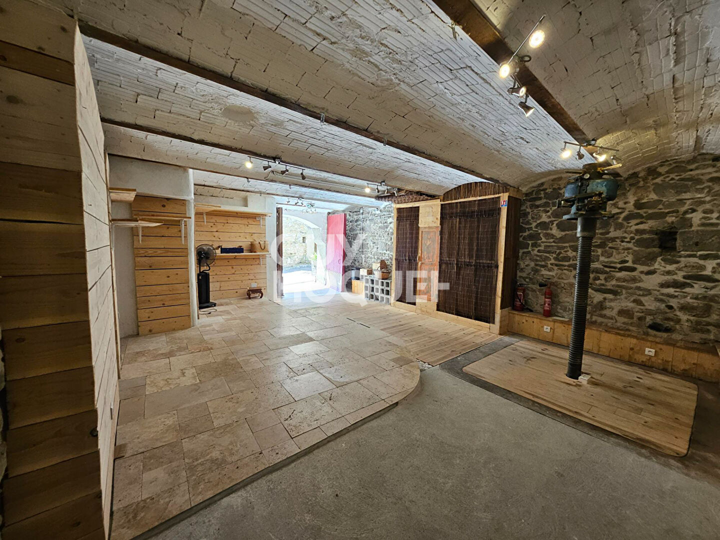 Maison d'exception à vendre à Minerve - Vue imprenable sur la vallée