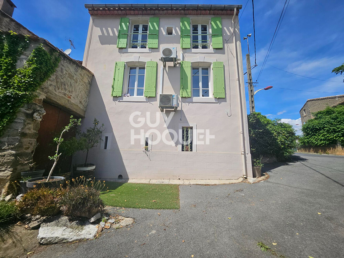 Maison 8 pièces à vendre à Beaufort - Exclusivité Guy Hoquet OLONZAC