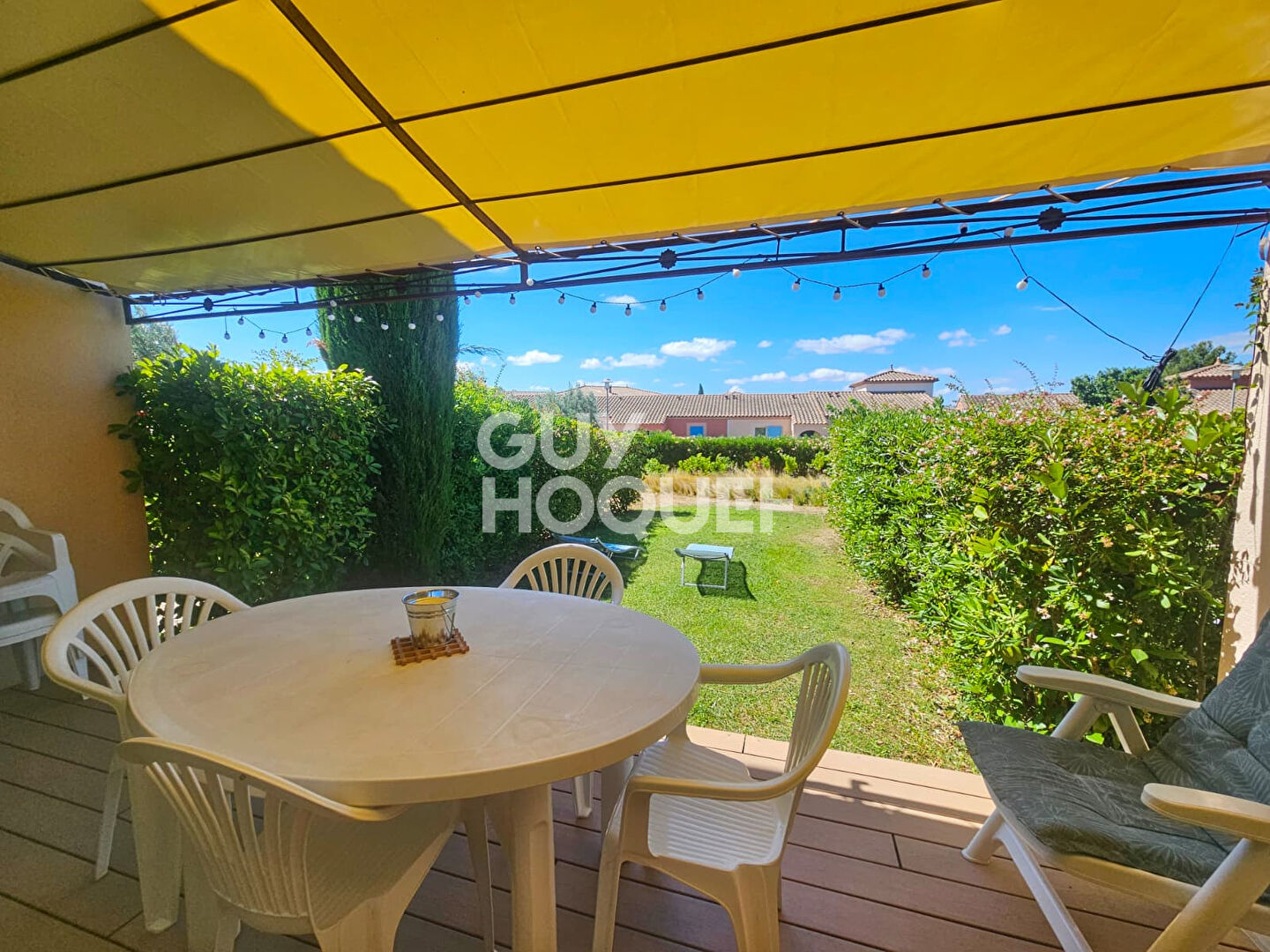 Villa T3 avec mezzanine, jardin, et parking. Résidence Port Minervois Homps.