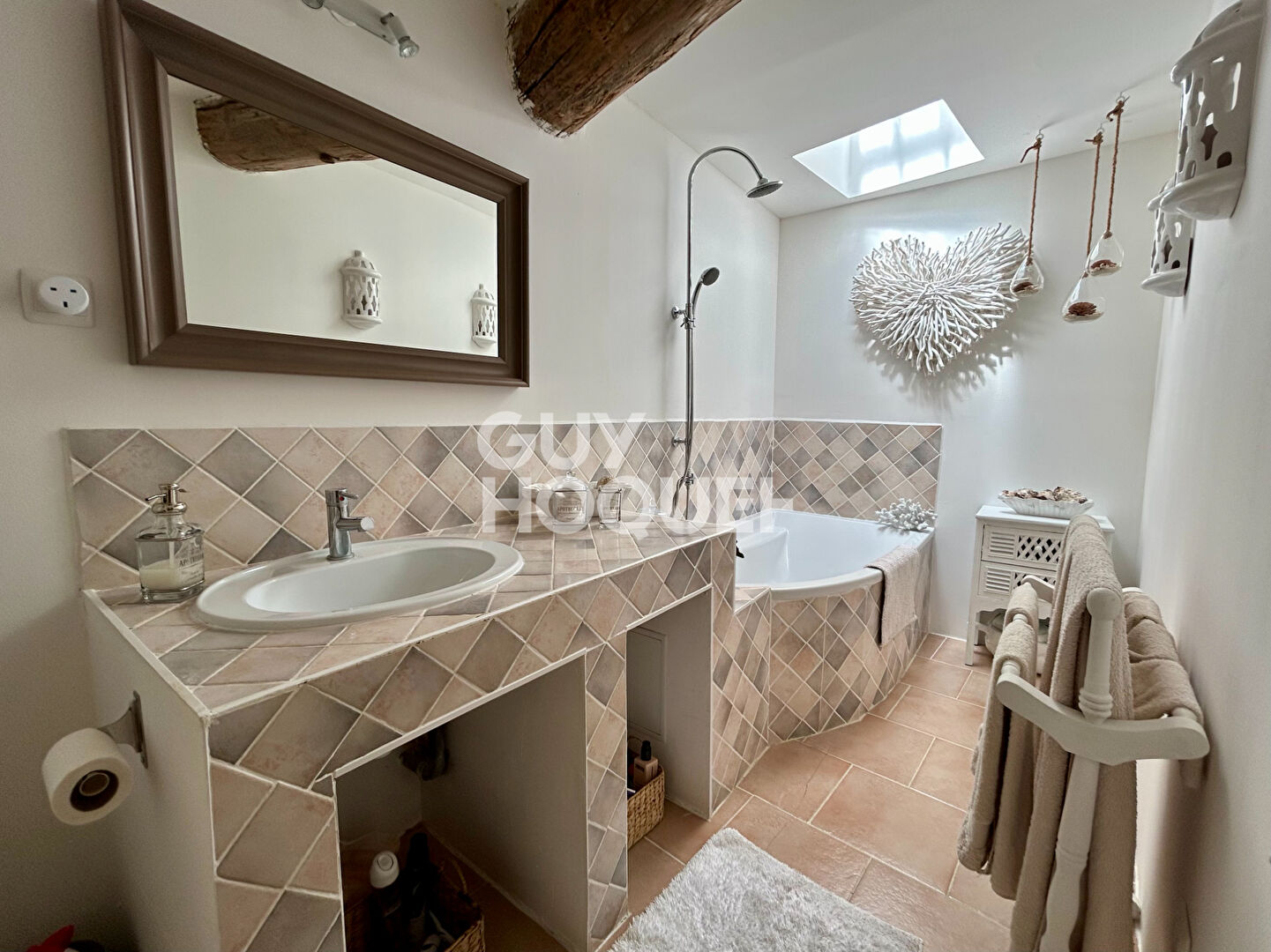 Charmante maison de village à Siran (Hérault) ? 169 000  FAI