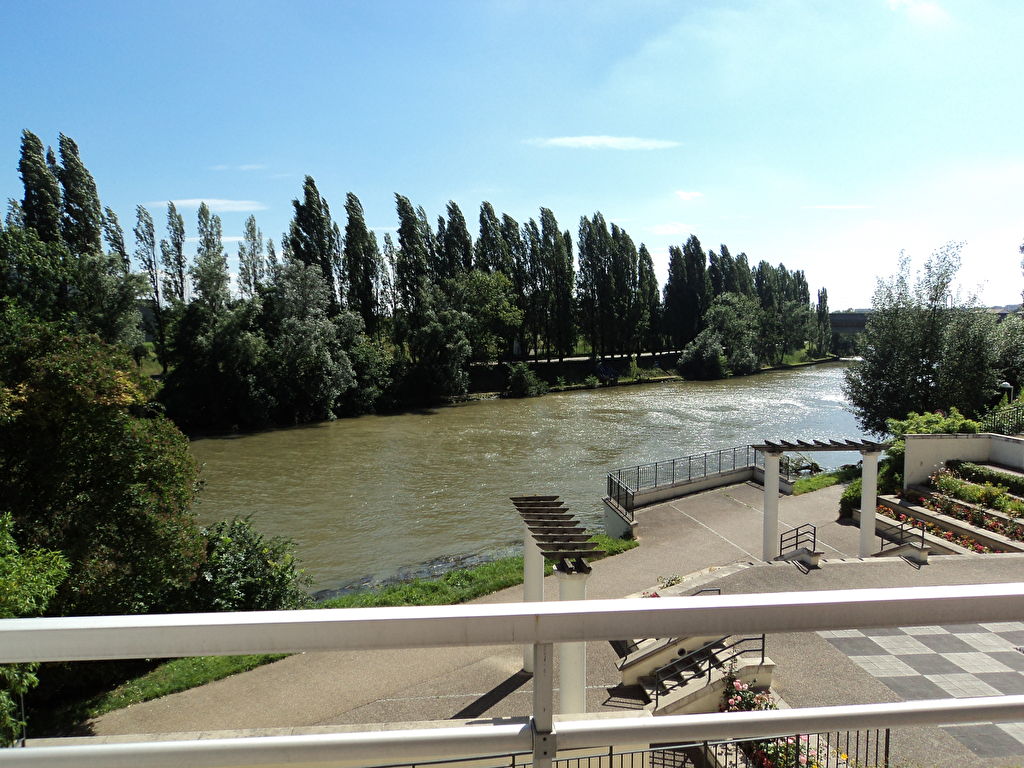 Neuilly Plaisance