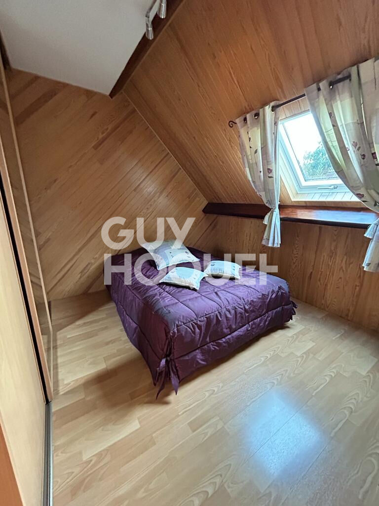 Maison  8 pièce(s) 176 m2