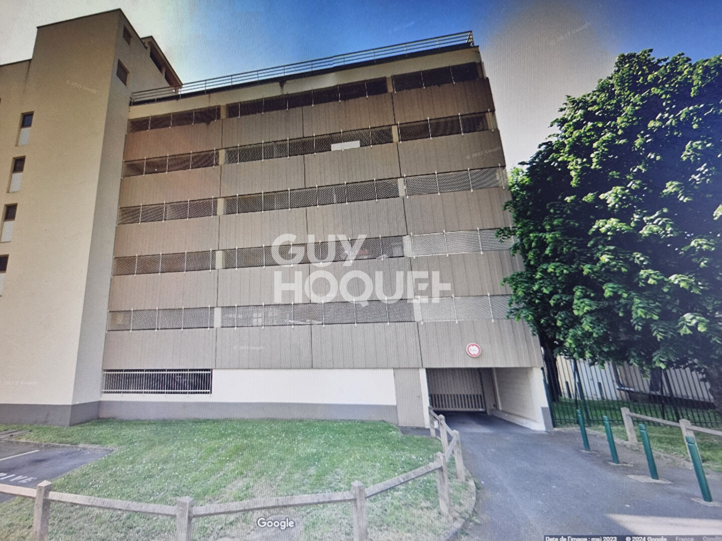 Parking / box Neuilly Sur Marne 12 m2