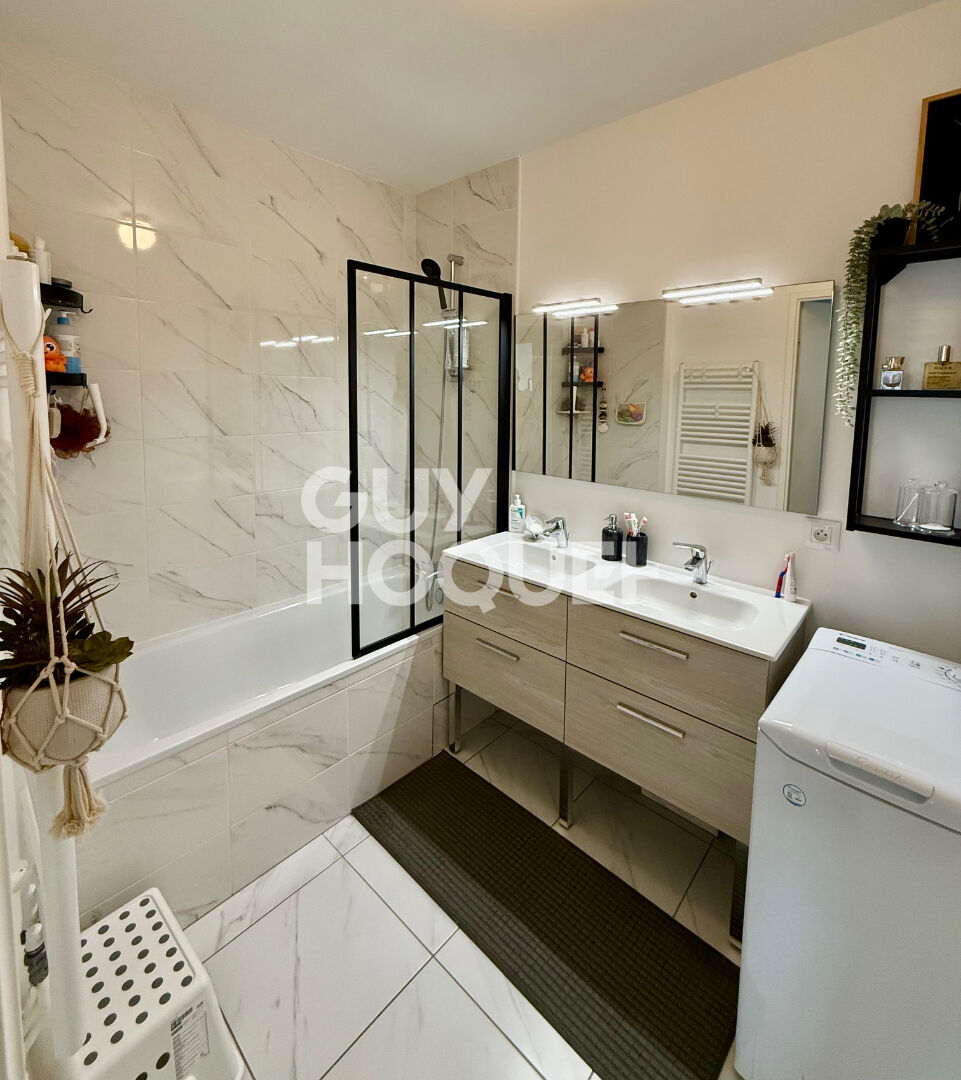 Appartement Rosny Sous Bois 3 pièce(s) 61.25 m2