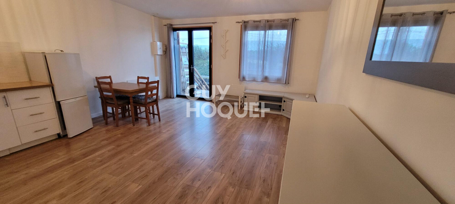 Appartement Champagne Sur Oise 2 pièce(s) 39.64 m2