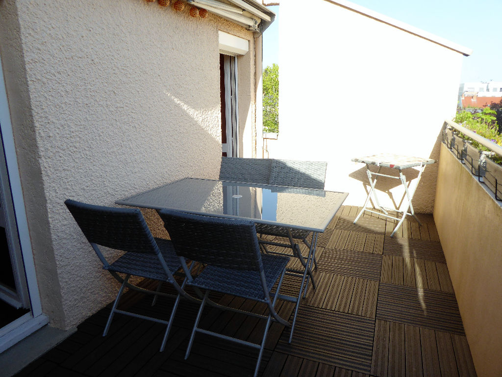 Saint Jean de Braye, Appartement  5 pièce(s)