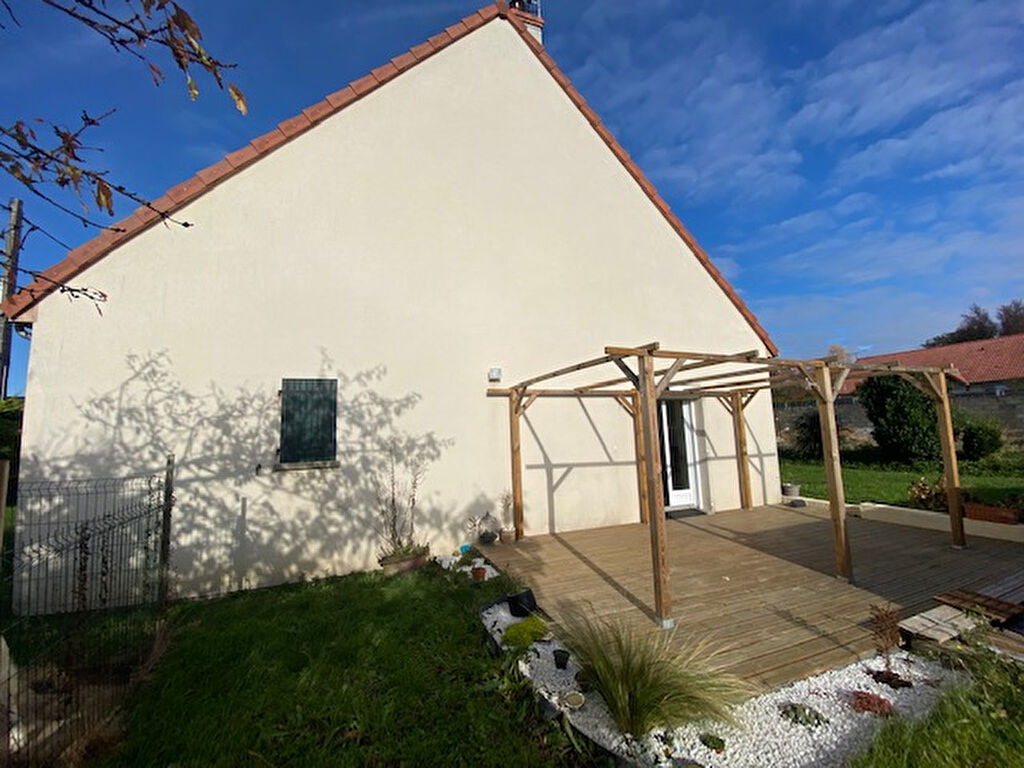 Achat maison 8 pièces Neuville aux bois Ref. 93767