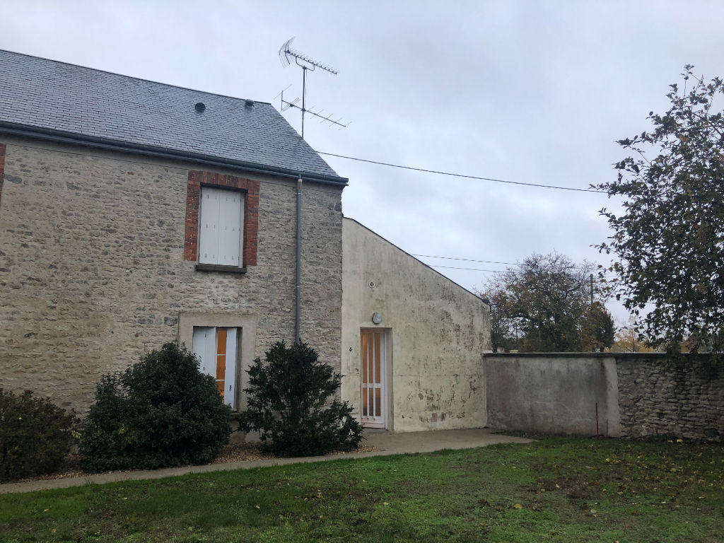 Appartement Outarville 4 pièce(s) 84 m2