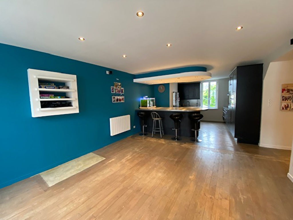 Appartement F4 à vendre à NEUVILLE AUX BOIS