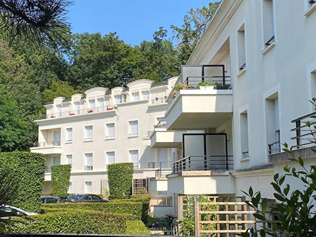 Appartement St Jean De Braye 61m2 - 3 pièces avec terrasse et jatdin