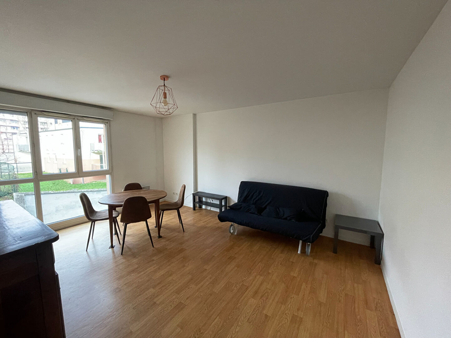 LOCATION STUDIO MEUBLÉ (31 m²) à ORLÉANS