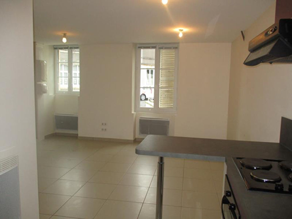 Appartement Neuville Aux Bois 2 pièce(s) 32.65 m2