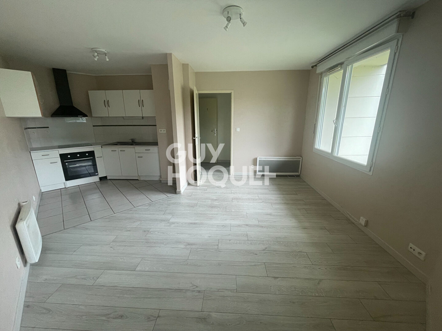CHECY : appartement de 2 pièces (49 m²) en location