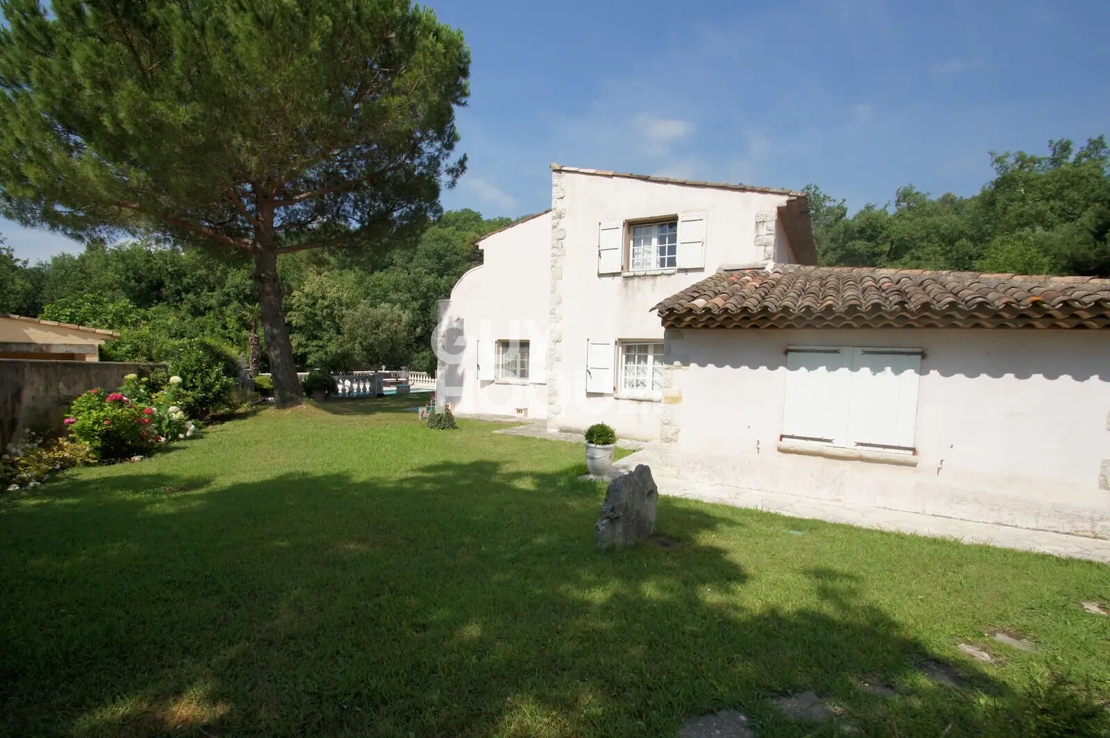 Villa familiale avec piscine ? Vence ? 201 m² sur 3000 m² de terrain arboré