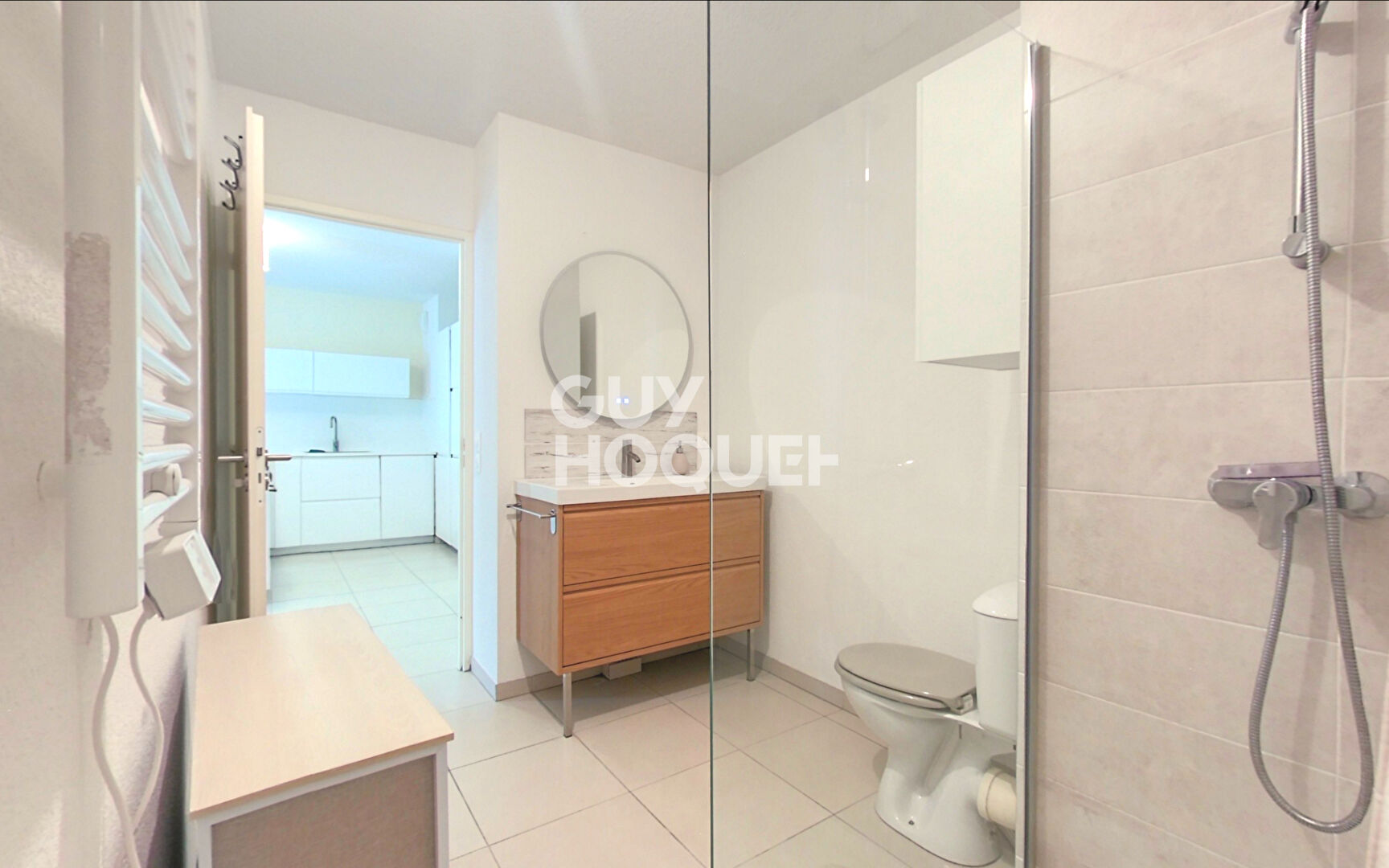 CARROS Route des Plans : Beau 2 pièces avec terrasse, parking et prestations modernes