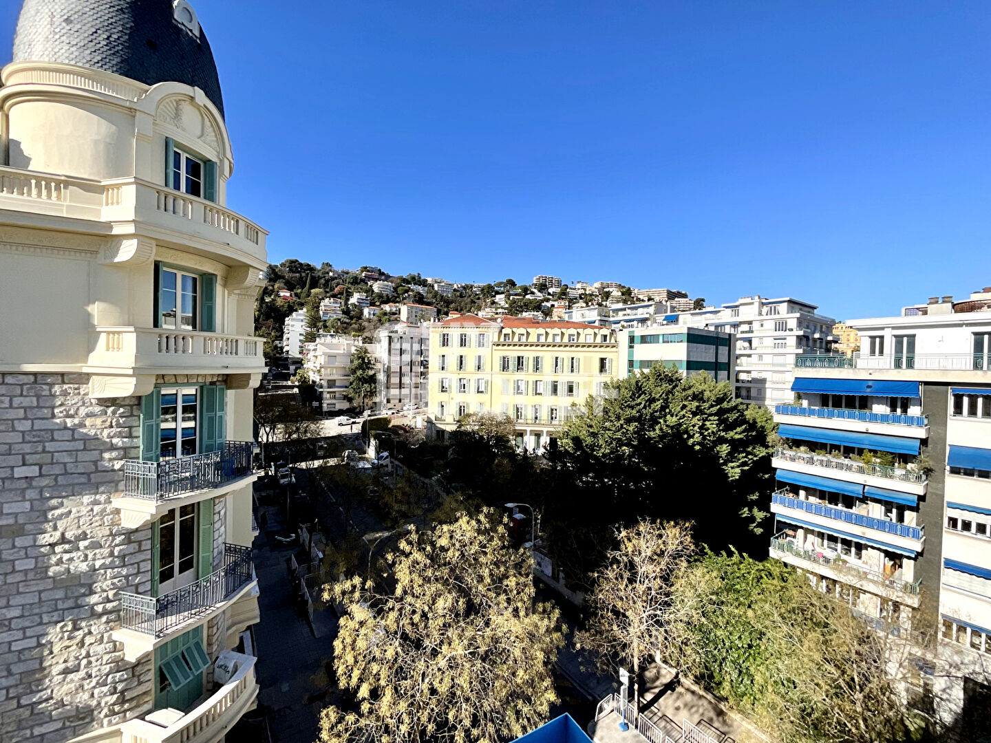 Tzarewitch 2P sans vis à vis