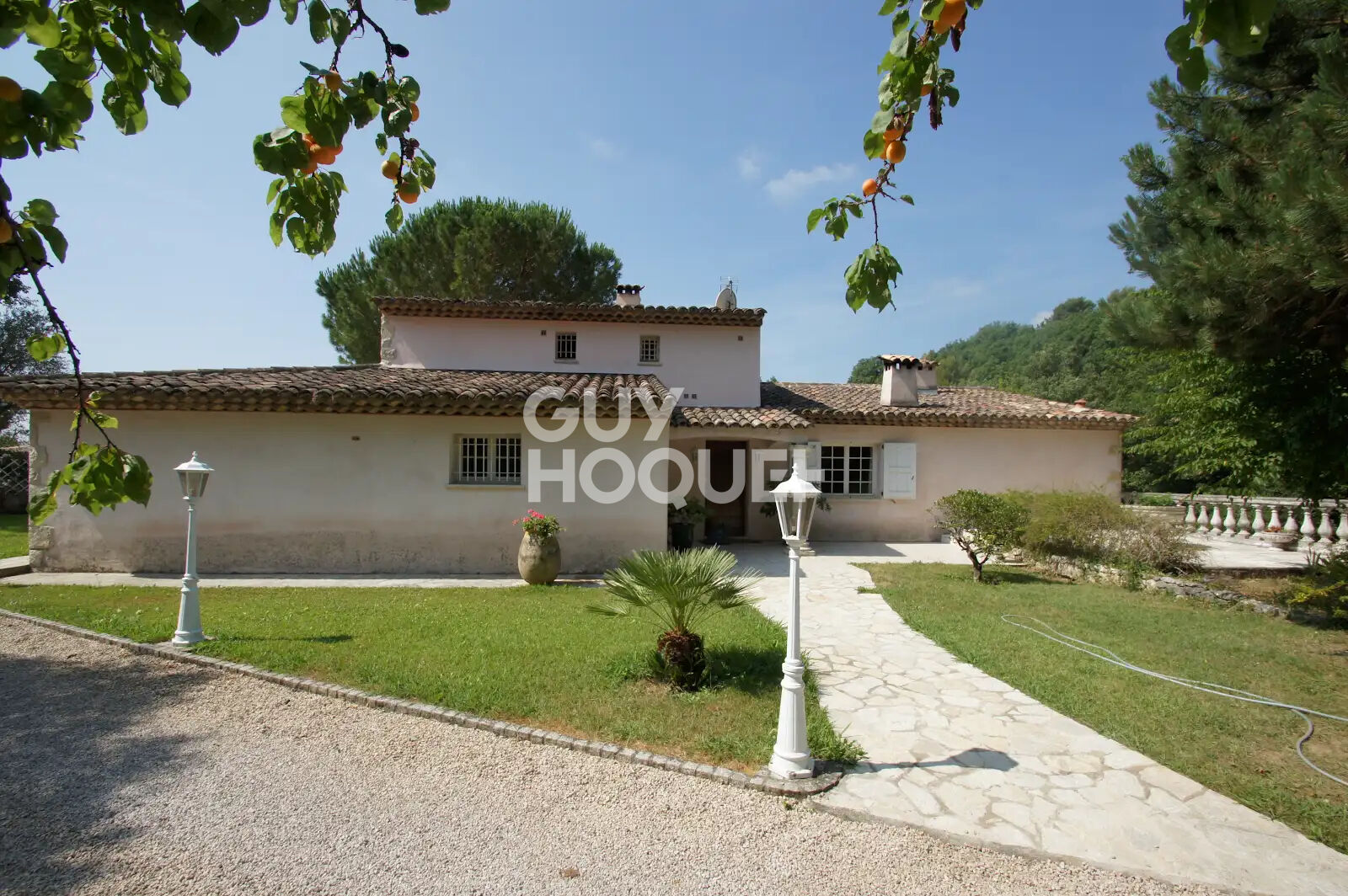 VENCE Villa familiale avec piscine Vence  201 m² sur 3000 m² de terrain arboré