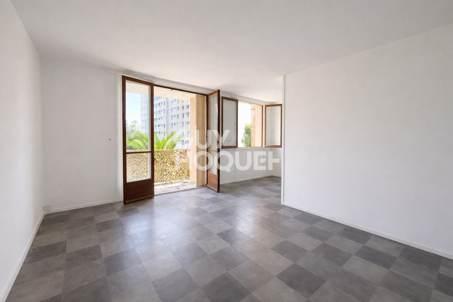 INVESTISSEMENT : LOT DE 2 APPARTEMENTS NICE FALICON